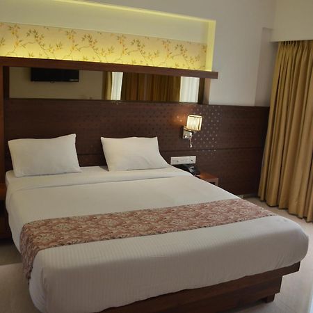 Srikrishna Paradise Hotel Thane Navi Mumbai Exterior foto